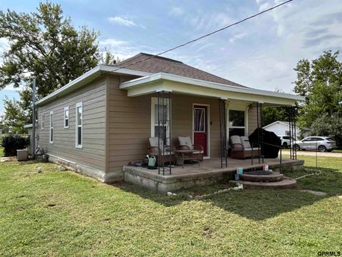 Photo of 1003 5th Street, Friend, NE 68359 (MLS # 22528619)