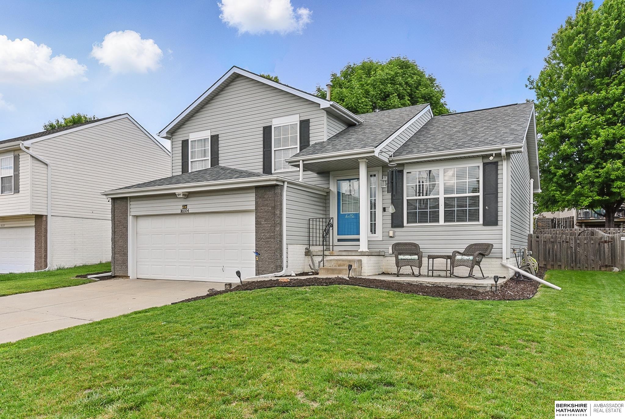 Omaha, Nebraska 68116, United States, 3 Bedrooms Bedrooms, ,2 BathroomsBathrooms,Residential,Pending,141420