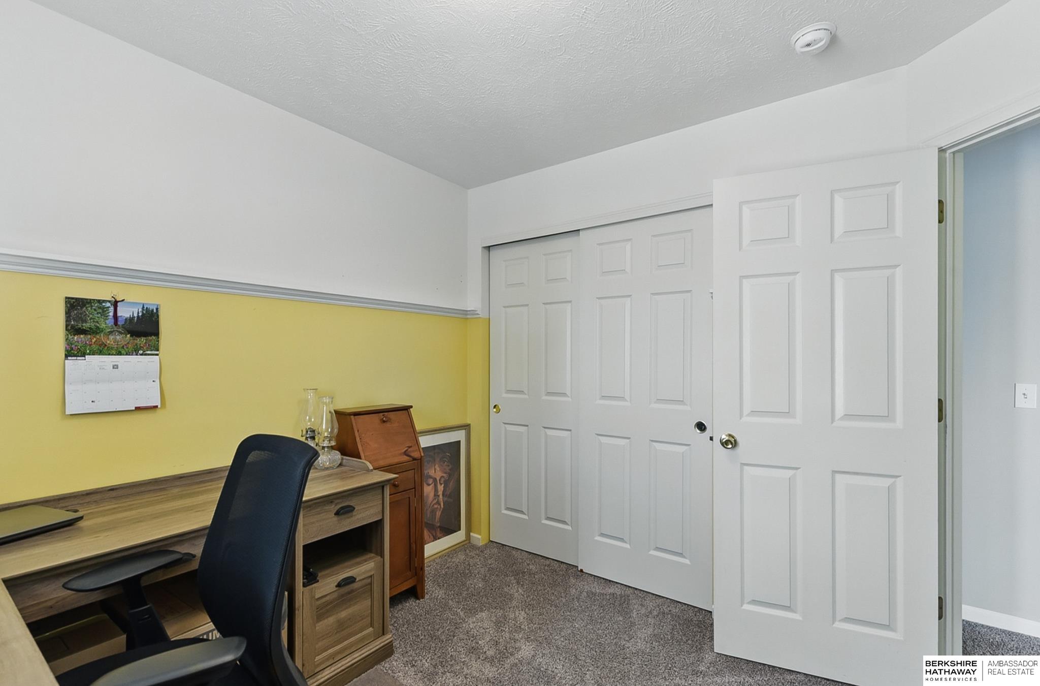 Omaha, Nebraska 68116, United States, 3 Bedrooms Bedrooms, ,2 BathroomsBathrooms,Residential,Pending,141420