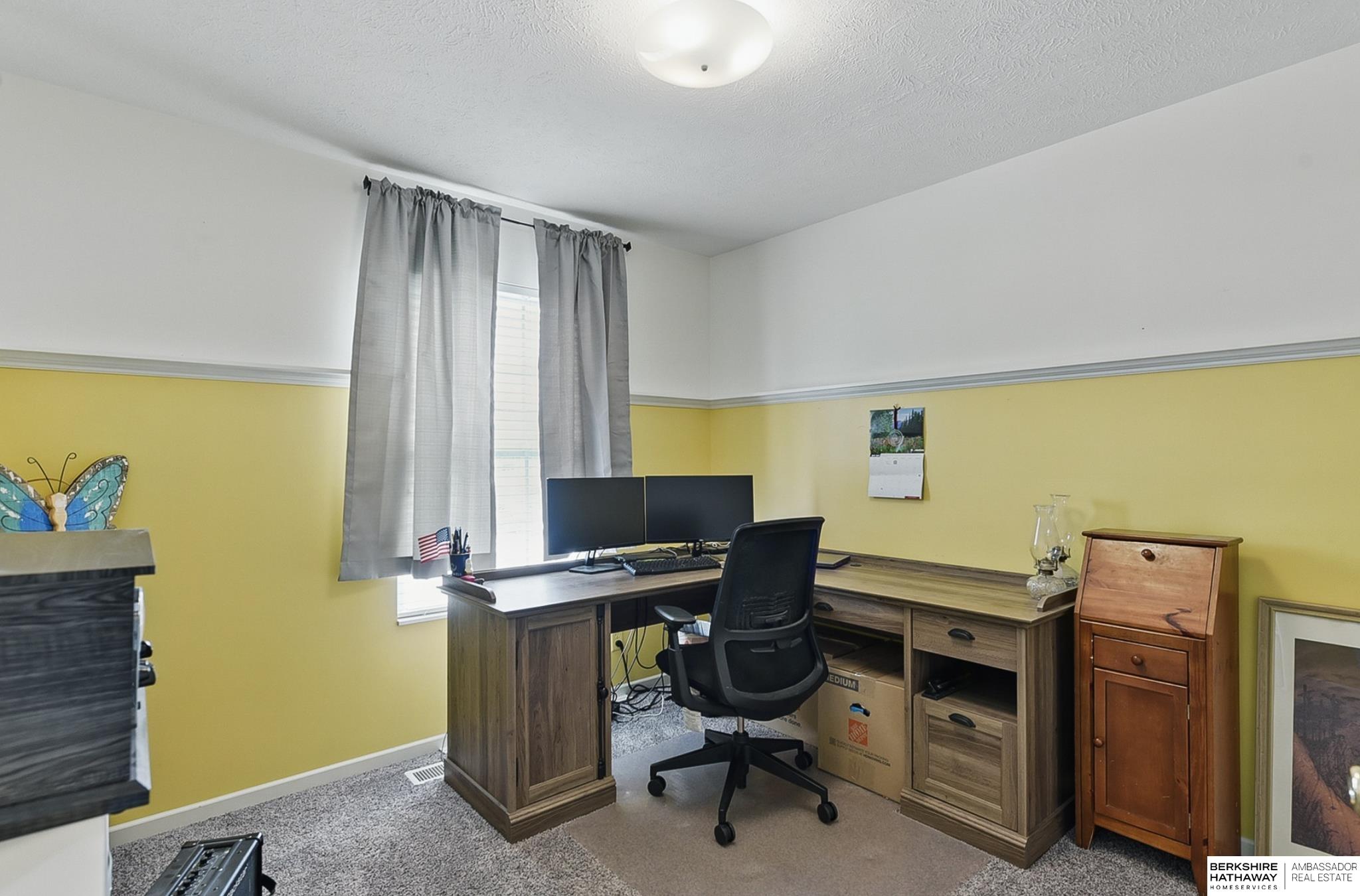 Omaha, Nebraska 68116, United States, 3 Bedrooms Bedrooms, ,2 BathroomsBathrooms,Residential,Pending,141420