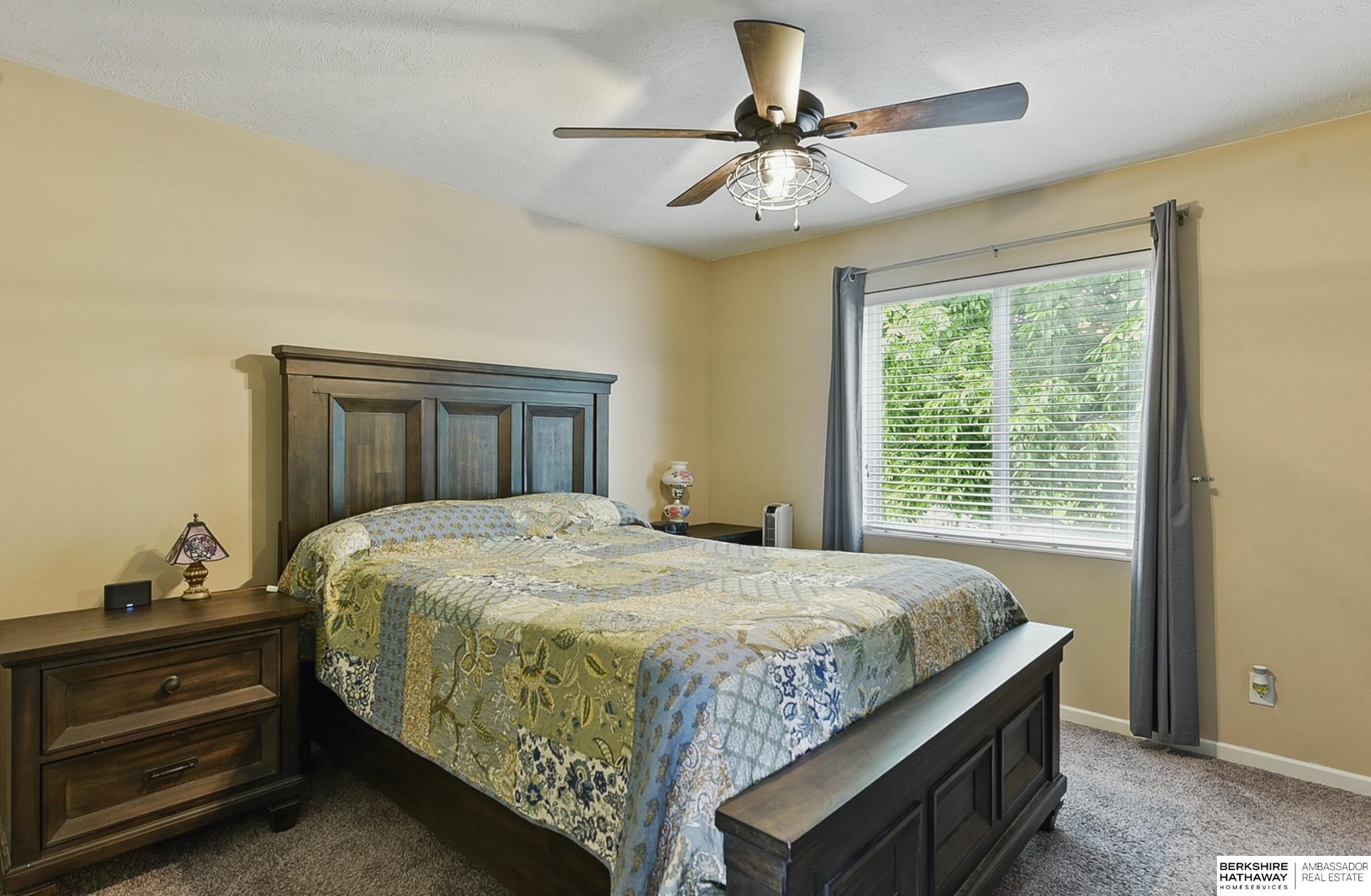 Omaha, Nebraska 68116, United States, 3 Bedrooms Bedrooms, ,2 BathroomsBathrooms,Residential,Pending,141420