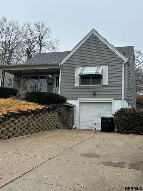 Photo of 3829 N 65th Avenue, Omaha, NE 68104 (MLS # 22533553)