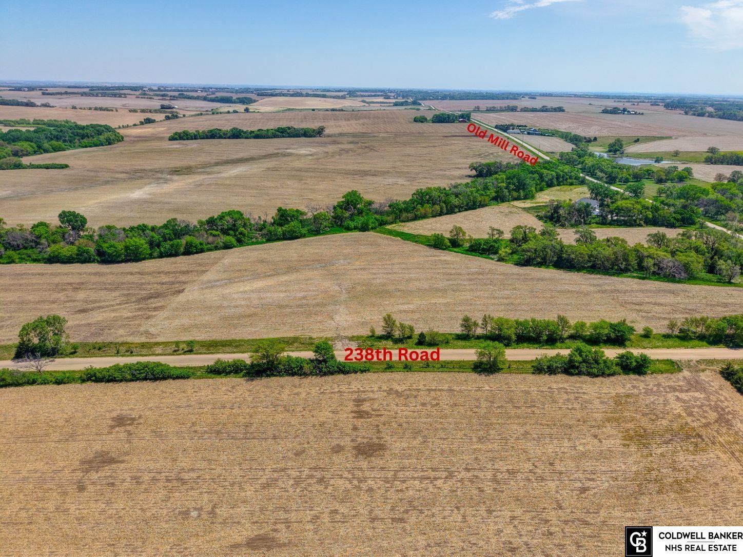 Photo 1 of 22 — 1816 238th Road, Seward, NE 68434