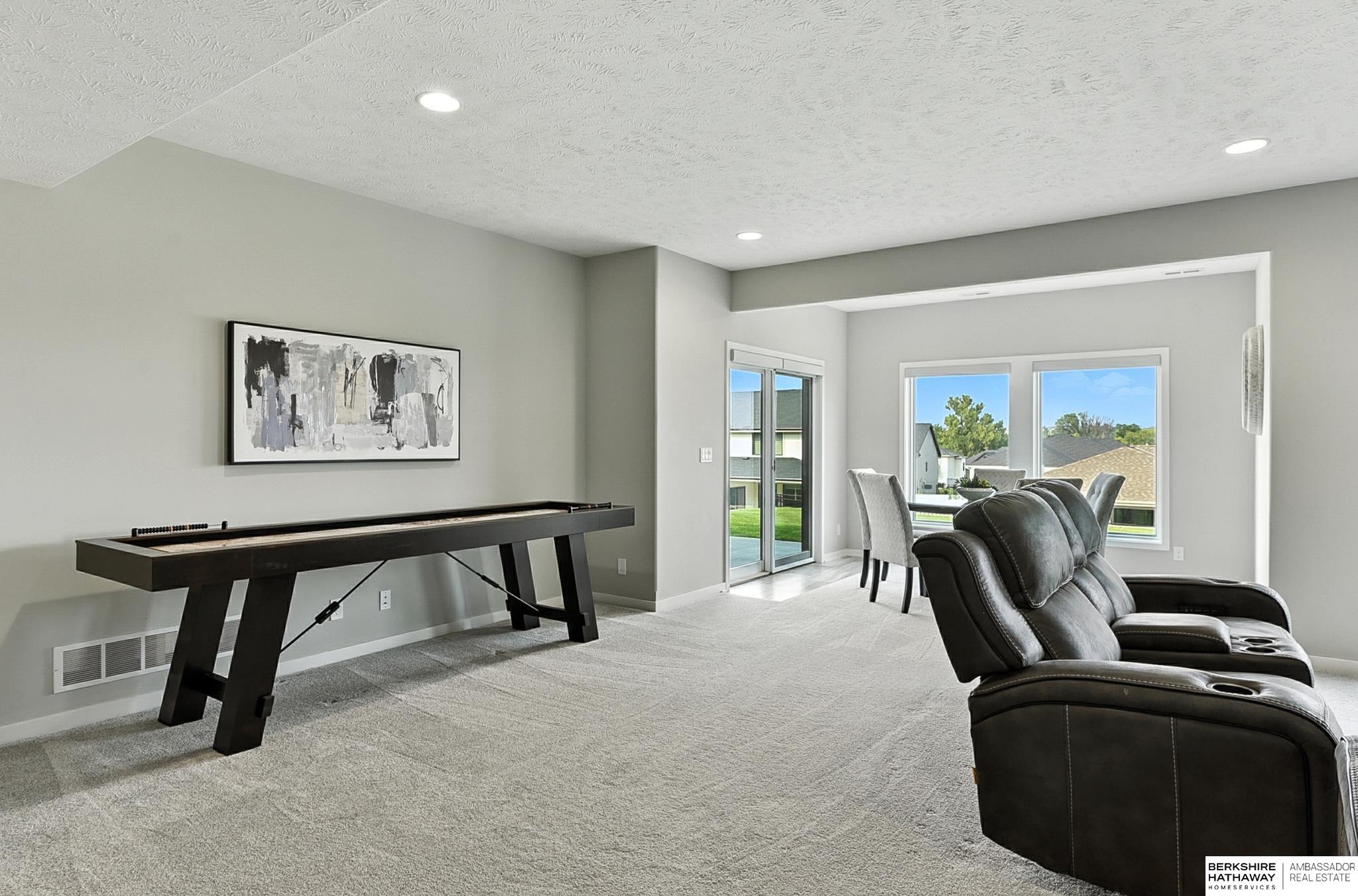 Gretna, Nebraska 68028, United States, 5 Bedrooms Bedrooms, ,3 BathroomsBathrooms,Residential,Active,219370