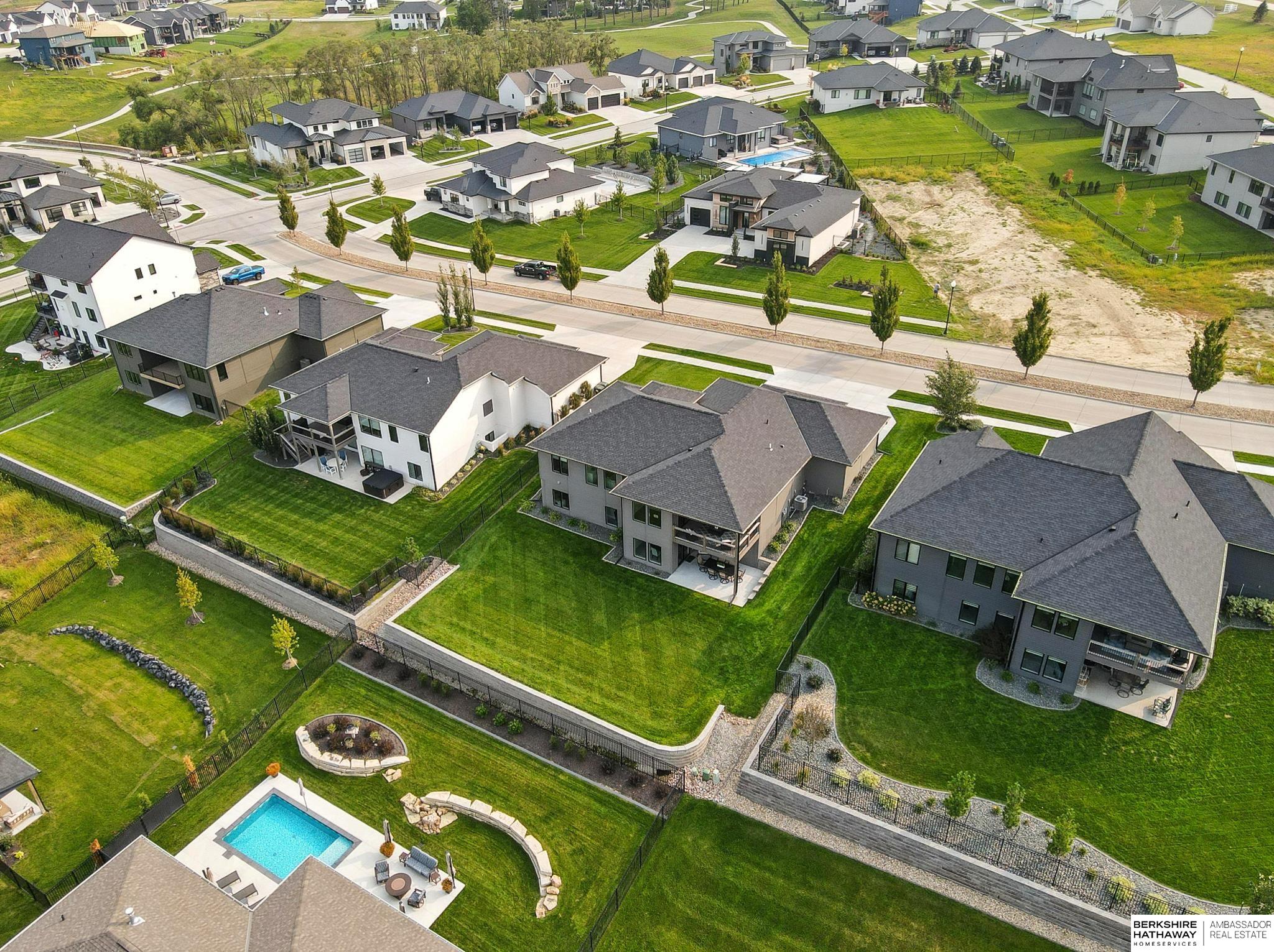 Gretna, Nebraska 68028, United States, 5 Bedrooms Bedrooms, ,3 BathroomsBathrooms,Residential,Active,219370