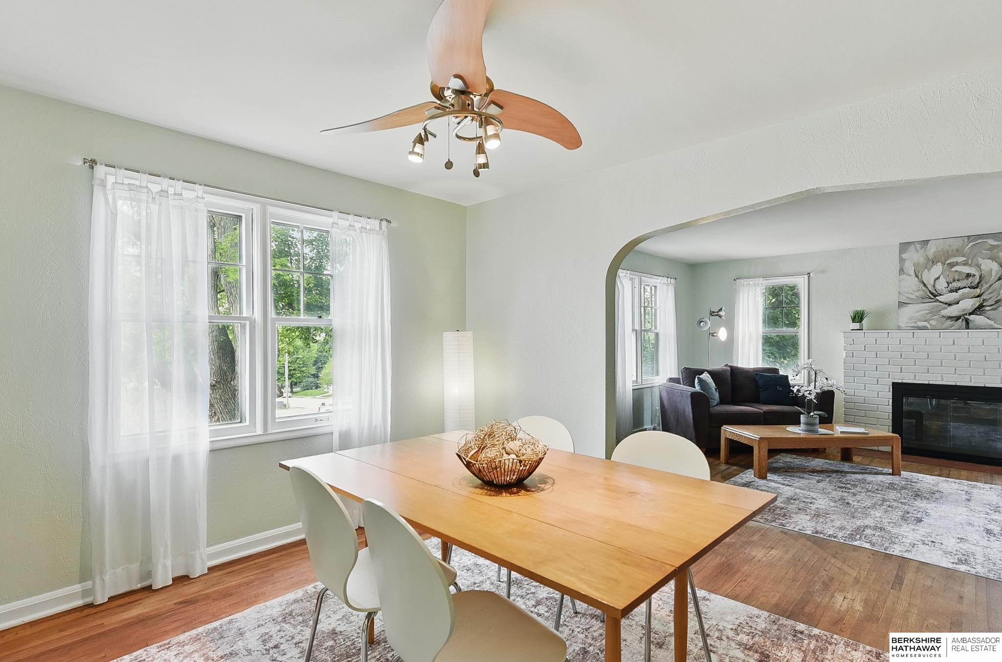 Omaha, Nebraska 68106, United States, 2 Bedrooms Bedrooms, ,2 BathroomsBathrooms,Residential,Active,145255