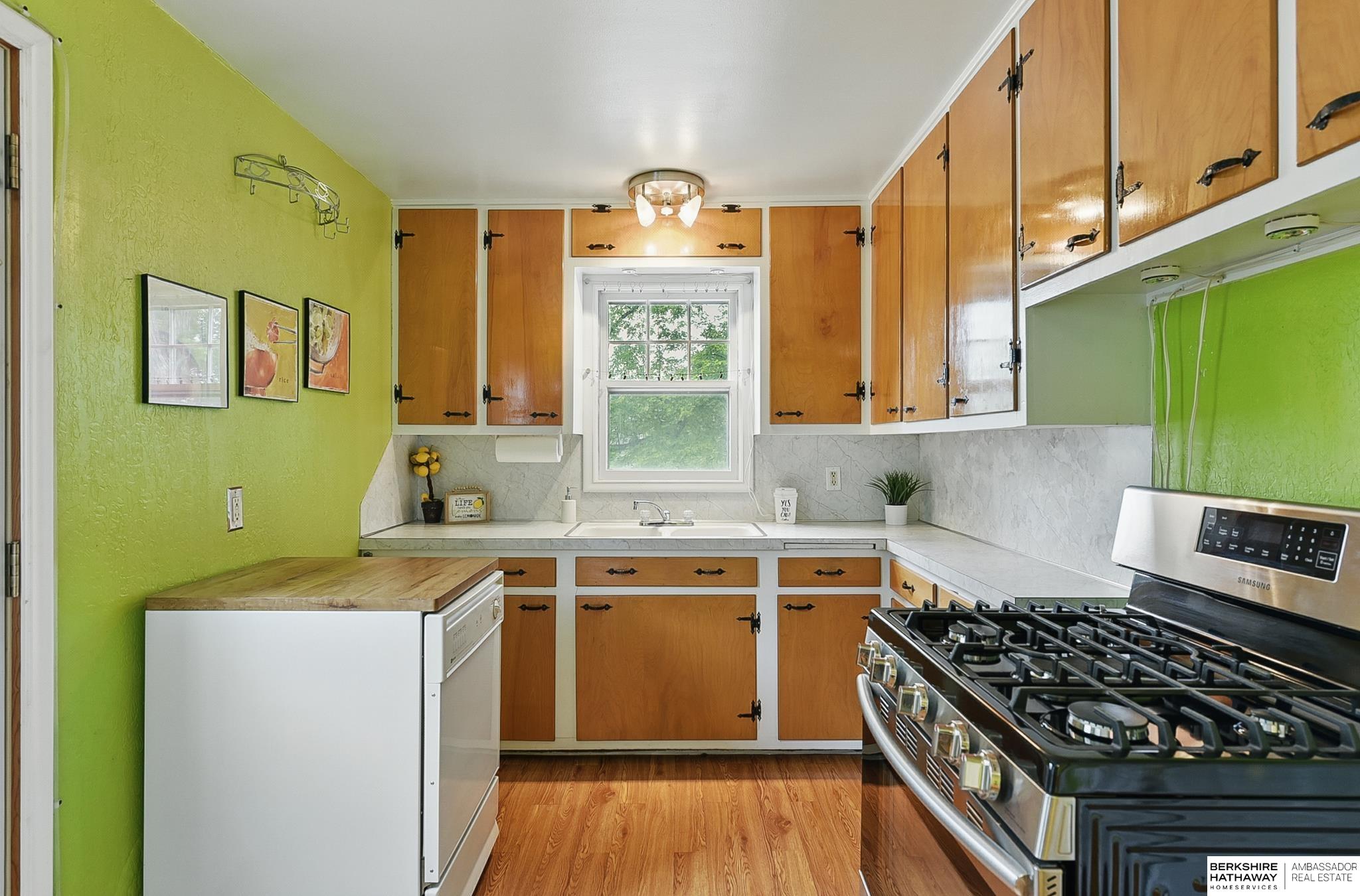 Omaha, Nebraska 68106, United States, 2 Bedrooms Bedrooms, ,2 BathroomsBathrooms,Residential,Active,145255