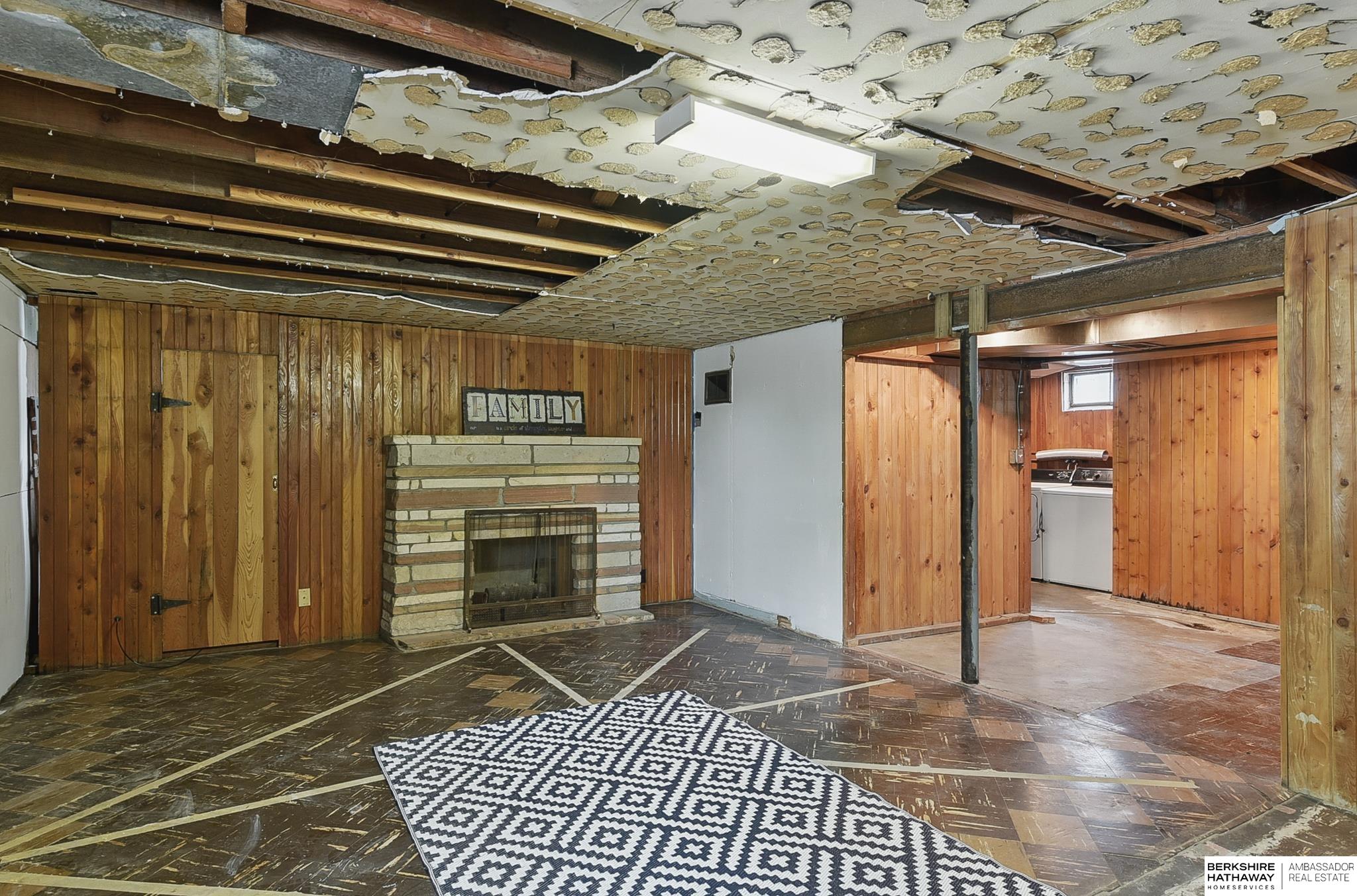 Omaha, Nebraska 68106, United States, 2 Bedrooms Bedrooms, ,2 BathroomsBathrooms,Residential,Active,145255