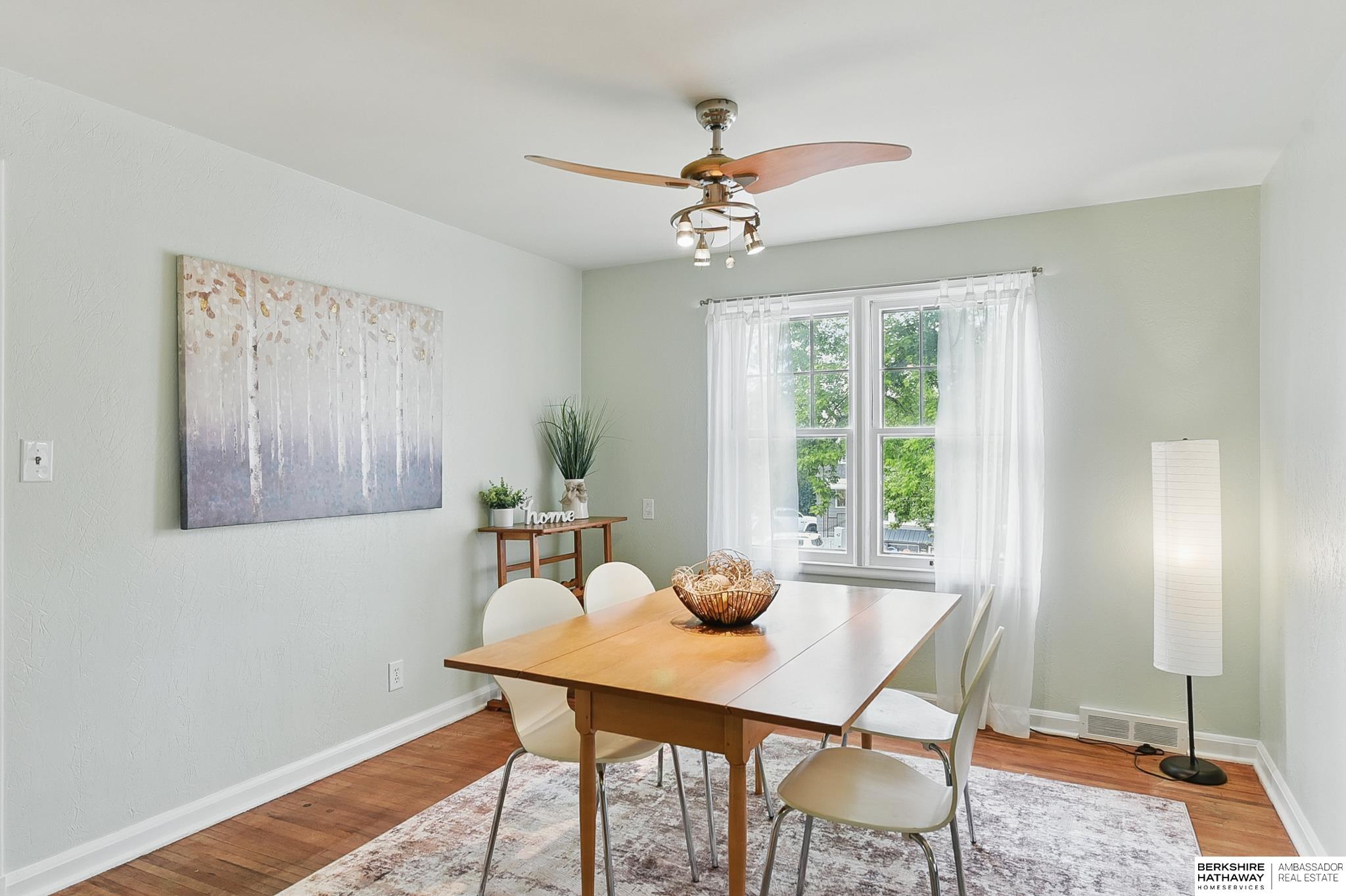 Omaha, Nebraska 68106, United States, 2 Bedrooms Bedrooms, ,2 BathroomsBathrooms,Residential,Active,145255