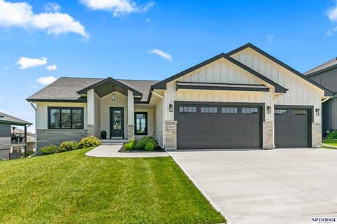 Photo of 5413 N 206 Street, Elkhorn, NE 68022 (MLS # 22618517)