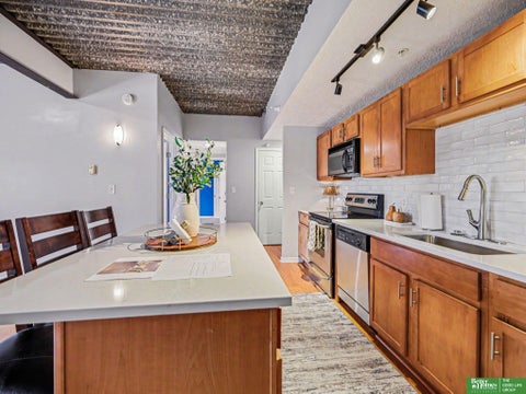 Photo of 105 N 31st Avenue #501, Omaha, NE 68131 (MLS # 22619929)