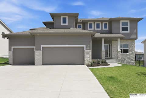 Photo of 12619 Carpenter Street, Papillion, NE 68138 (MLS # 22620692)