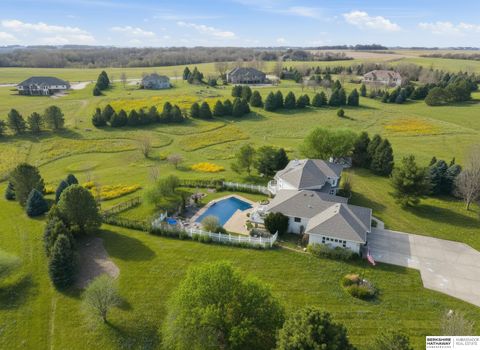 Photo of 1119 Ponderosa Drive, Fremont, NE 68025 (MLS # 22604265)