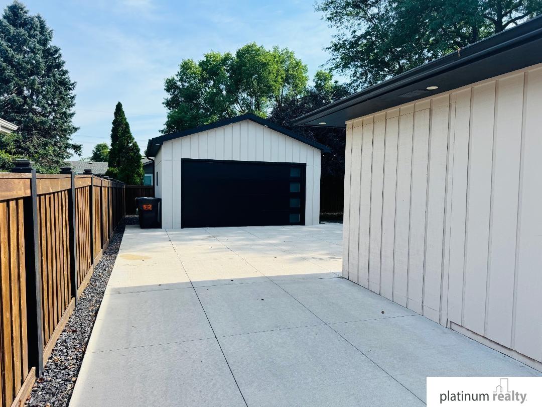 2225 Teakwood Drive