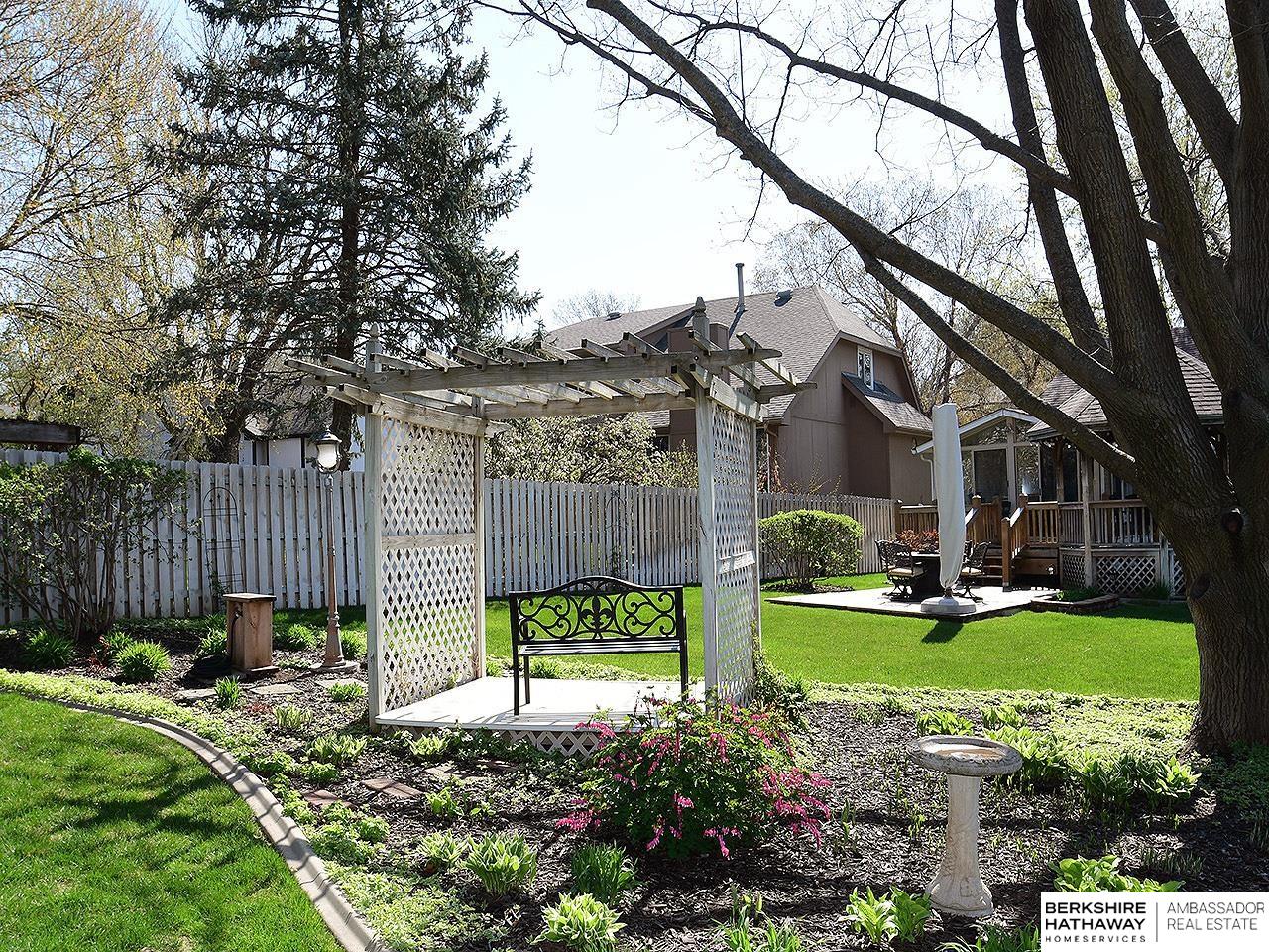 Omaha, Nebraska 68118, United States, 3 Bedrooms Bedrooms, ,3 BathroomsBathrooms,Residential,Active,123261