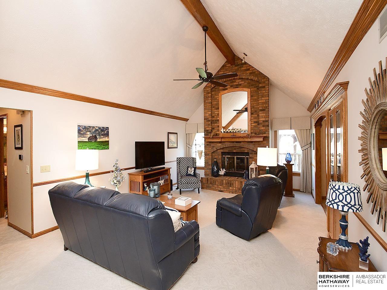 Omaha, Nebraska 68118, United States, 3 Bedrooms Bedrooms, ,3 BathroomsBathrooms,Residential,Active,123261