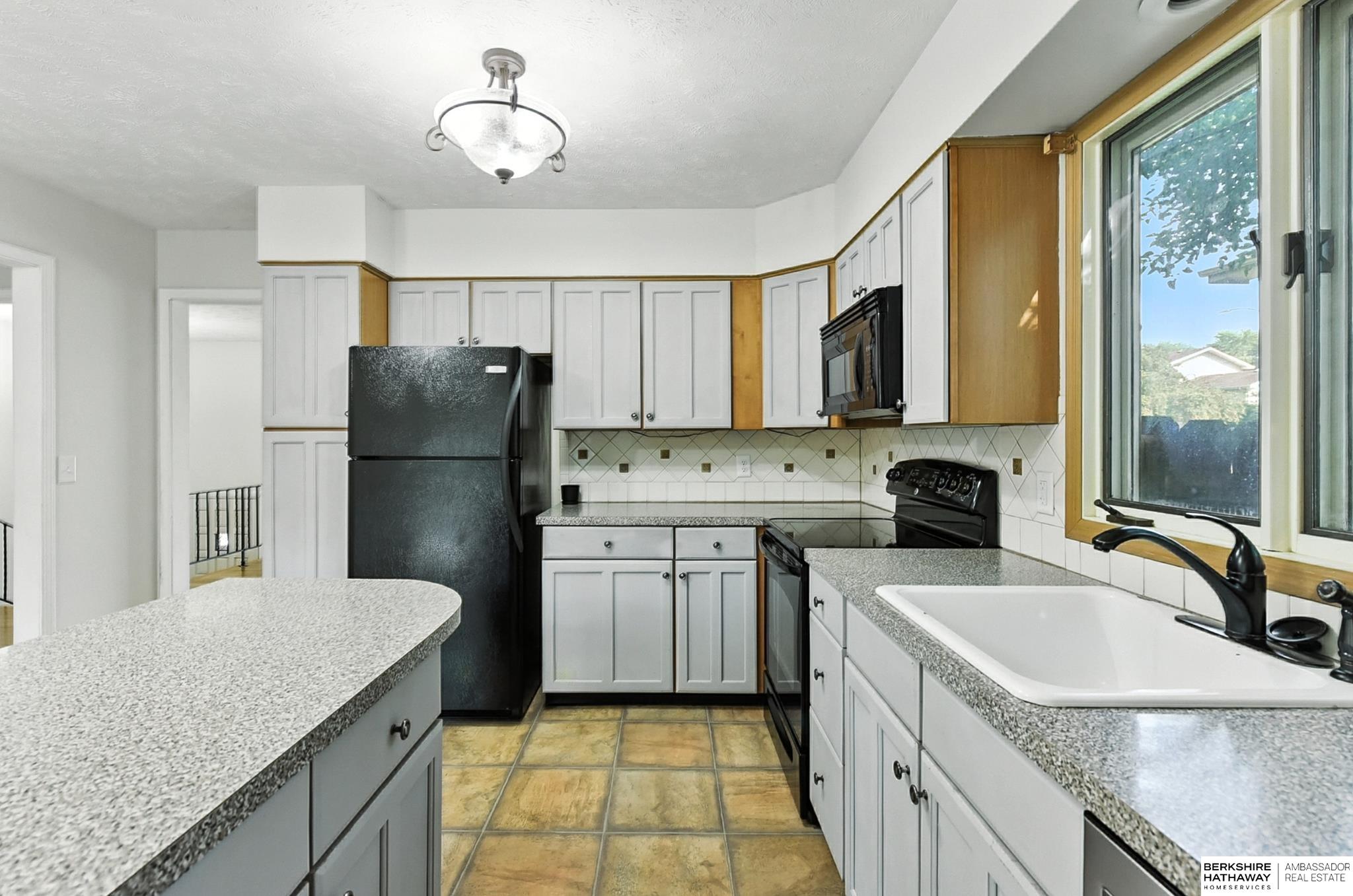 Bellevue, Nebraska 68123, United States, 3 Bedrooms Bedrooms, ,2 BathroomsBathrooms,Residential,Active,191063