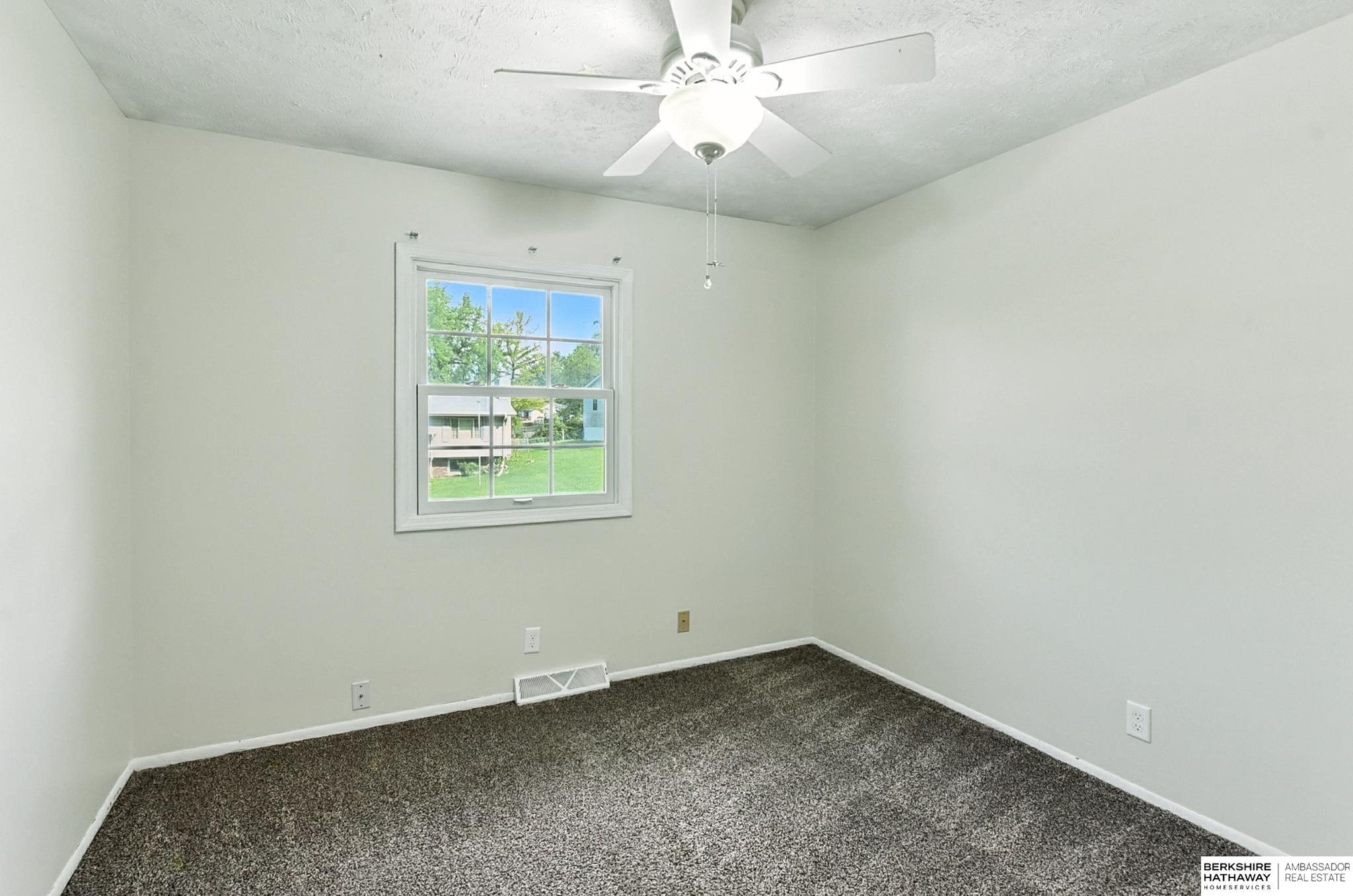 Bellevue, Nebraska 68123, United States, 3 Bedrooms Bedrooms, ,2 BathroomsBathrooms,Residential,Active,191063