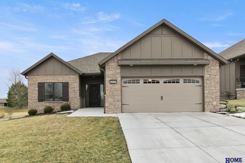 Photo of 10127 Edgewater Lane, Lincoln, NE 68527 (MLS # 22603203)