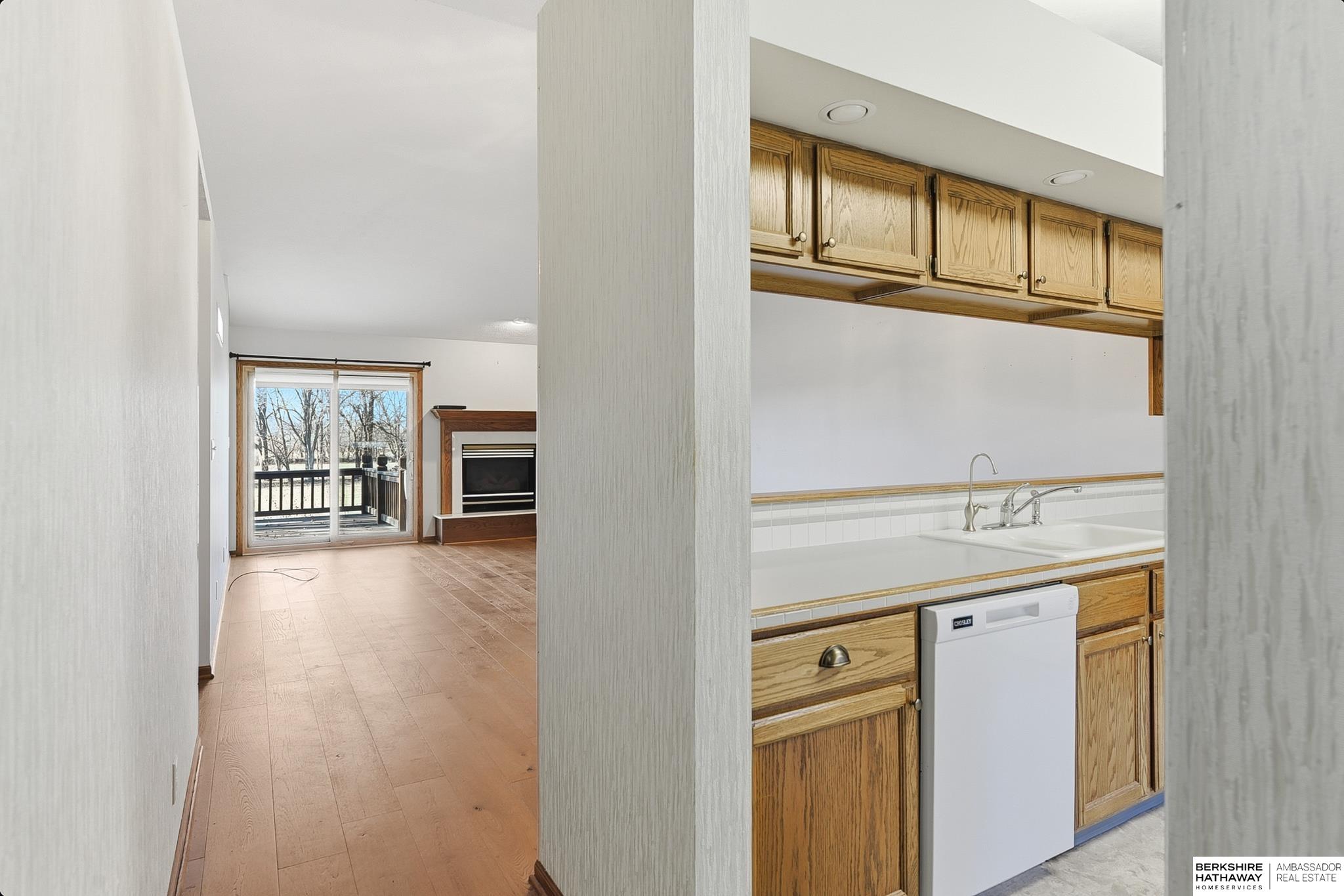 Wahoo, Nebraska 68066, United States, 2 Bedrooms Bedrooms, ,3 BathroomsBathrooms,Residential,Active,255557