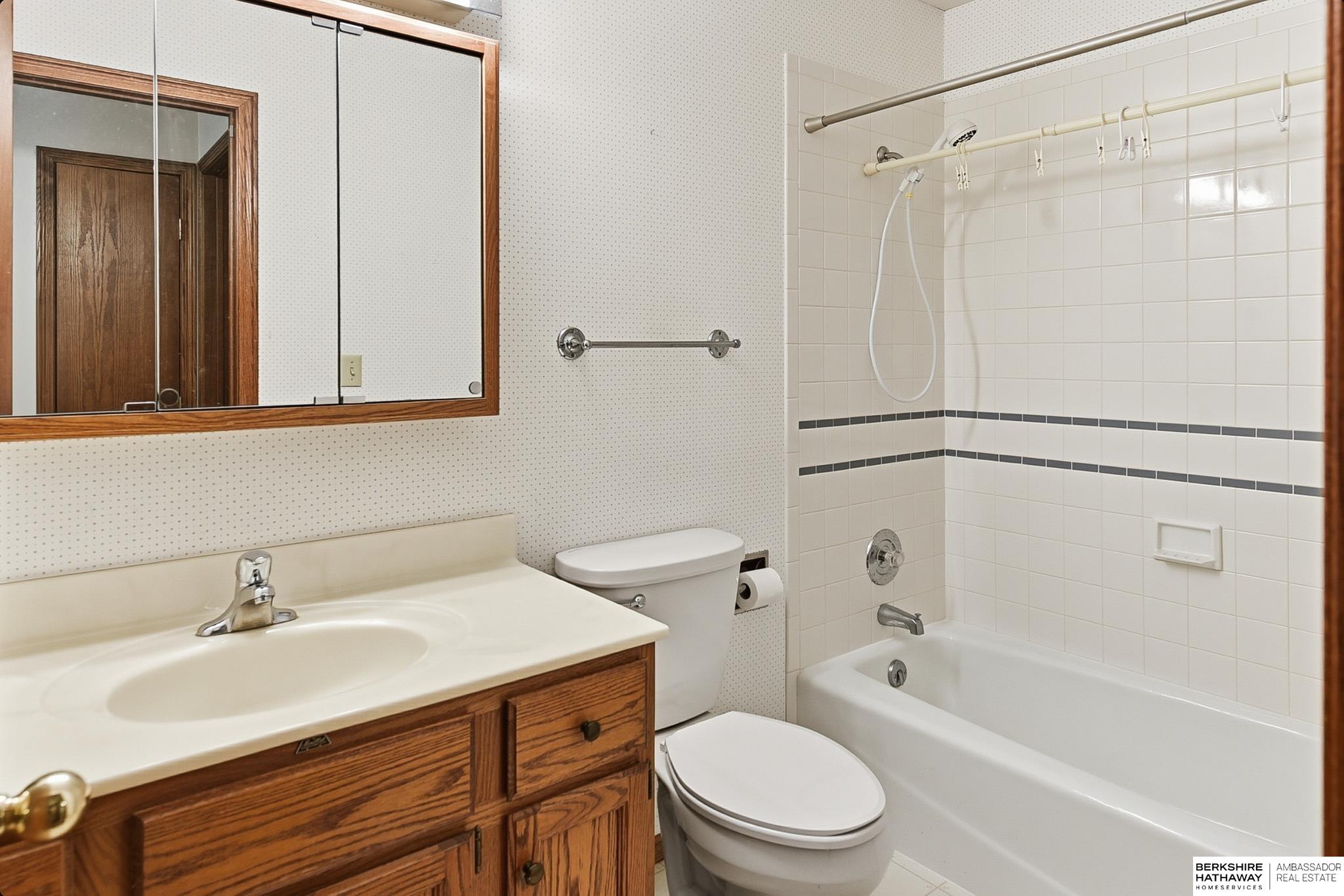 Wahoo, Nebraska 68066, United States, 2 Bedrooms Bedrooms, ,3 BathroomsBathrooms,Residential,Active,255557