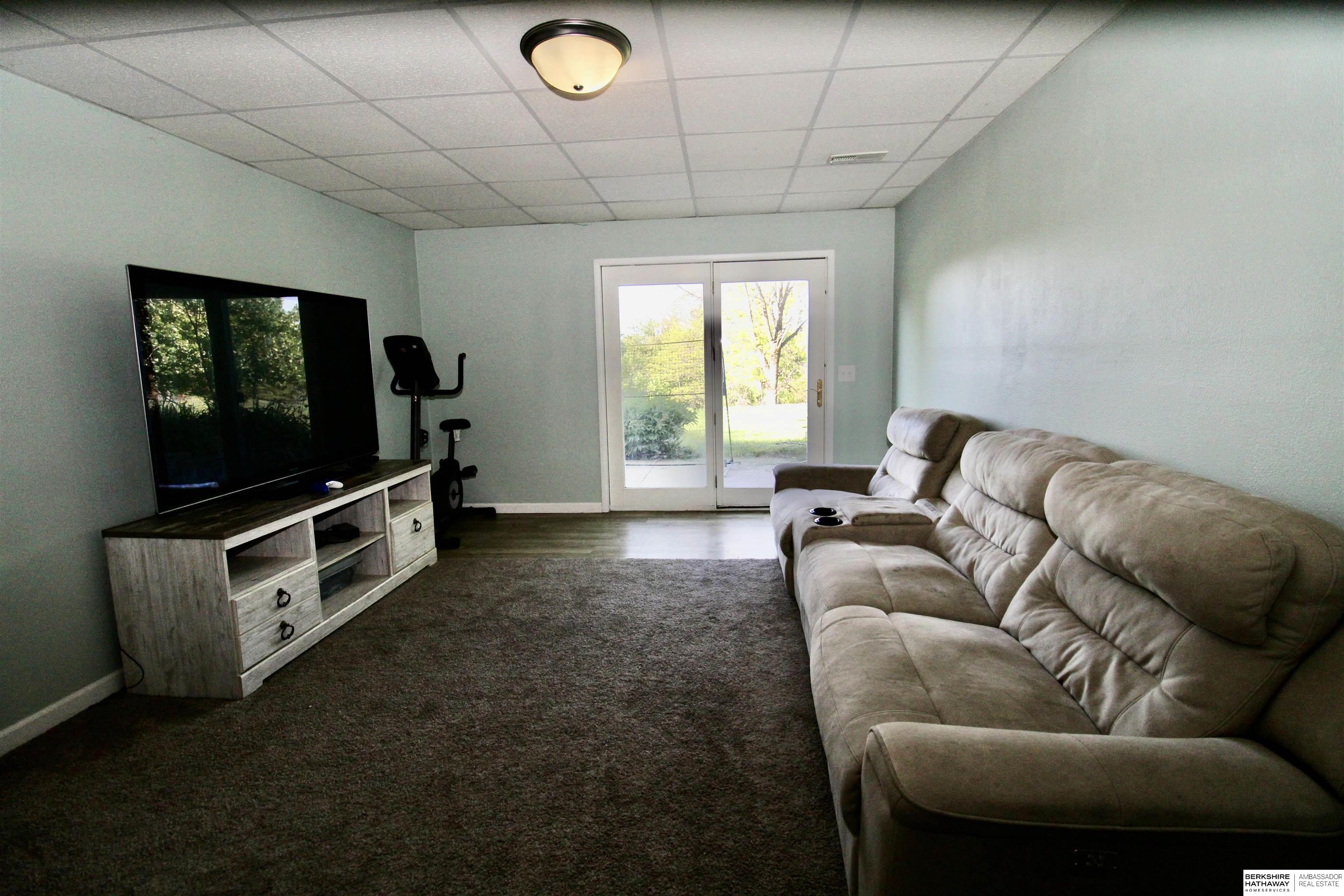 Glenwood, Iowa 51534, United States, 5 Bedrooms Bedrooms, ,5 BathroomsBathrooms,Residential,Active,127505