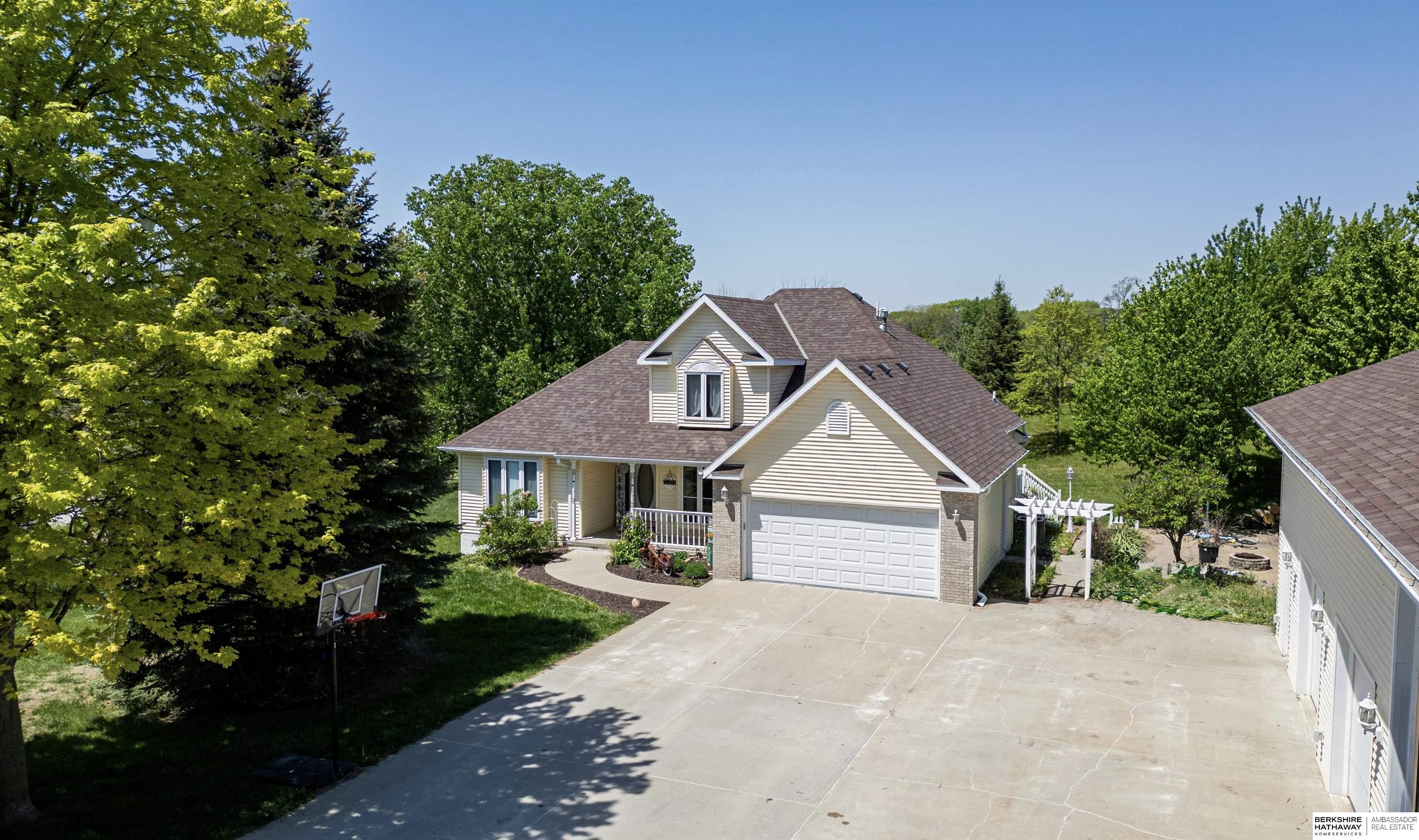 Glenwood, Iowa 51534, United States, 5 Bedrooms Bedrooms, ,5 BathroomsBathrooms,Residential,Active,127505