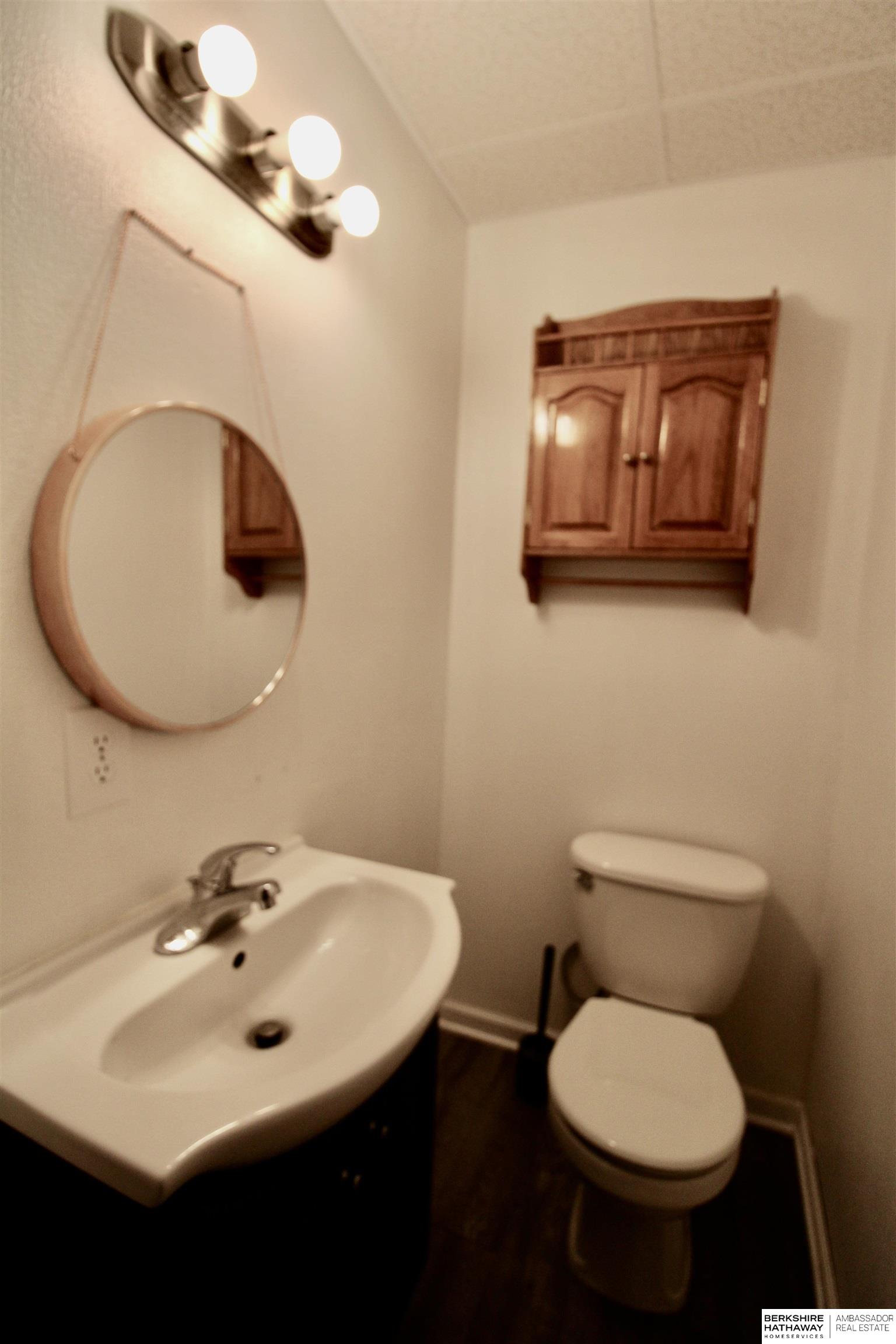 Glenwood, Iowa 51534, United States, 5 Bedrooms Bedrooms, ,5 BathroomsBathrooms,Residential,Active,127505