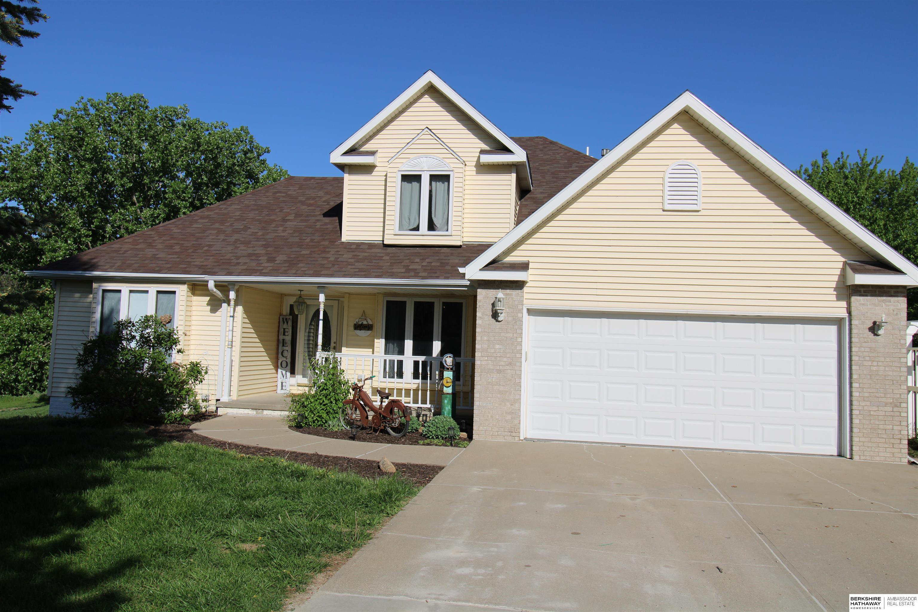 Glenwood, Iowa 51534, United States, 5 Bedrooms Bedrooms, ,5 BathroomsBathrooms,Residential,Active,127505