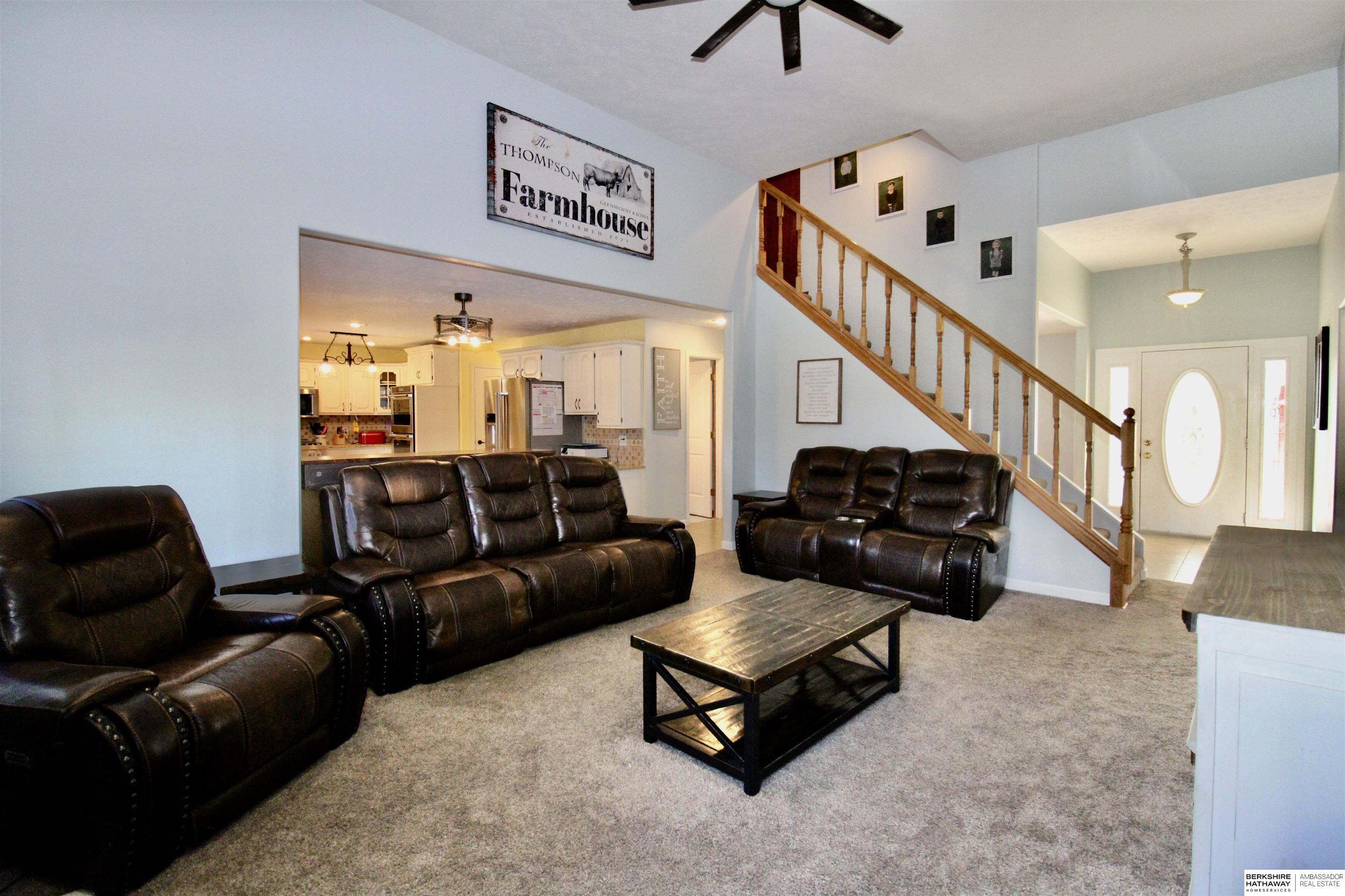 Glenwood, Iowa 51534, United States, 5 Bedrooms Bedrooms, ,5 BathroomsBathrooms,Residential,Active,127505