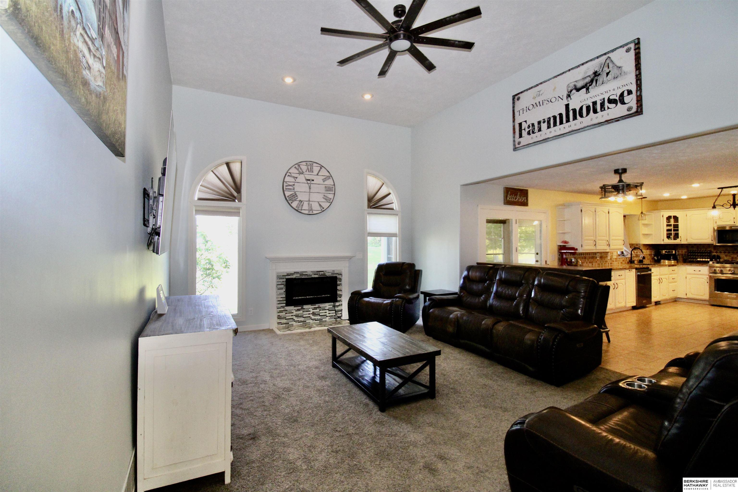 Glenwood, Iowa 51534, United States, 5 Bedrooms Bedrooms, ,5 BathroomsBathrooms,Residential,Active,127505