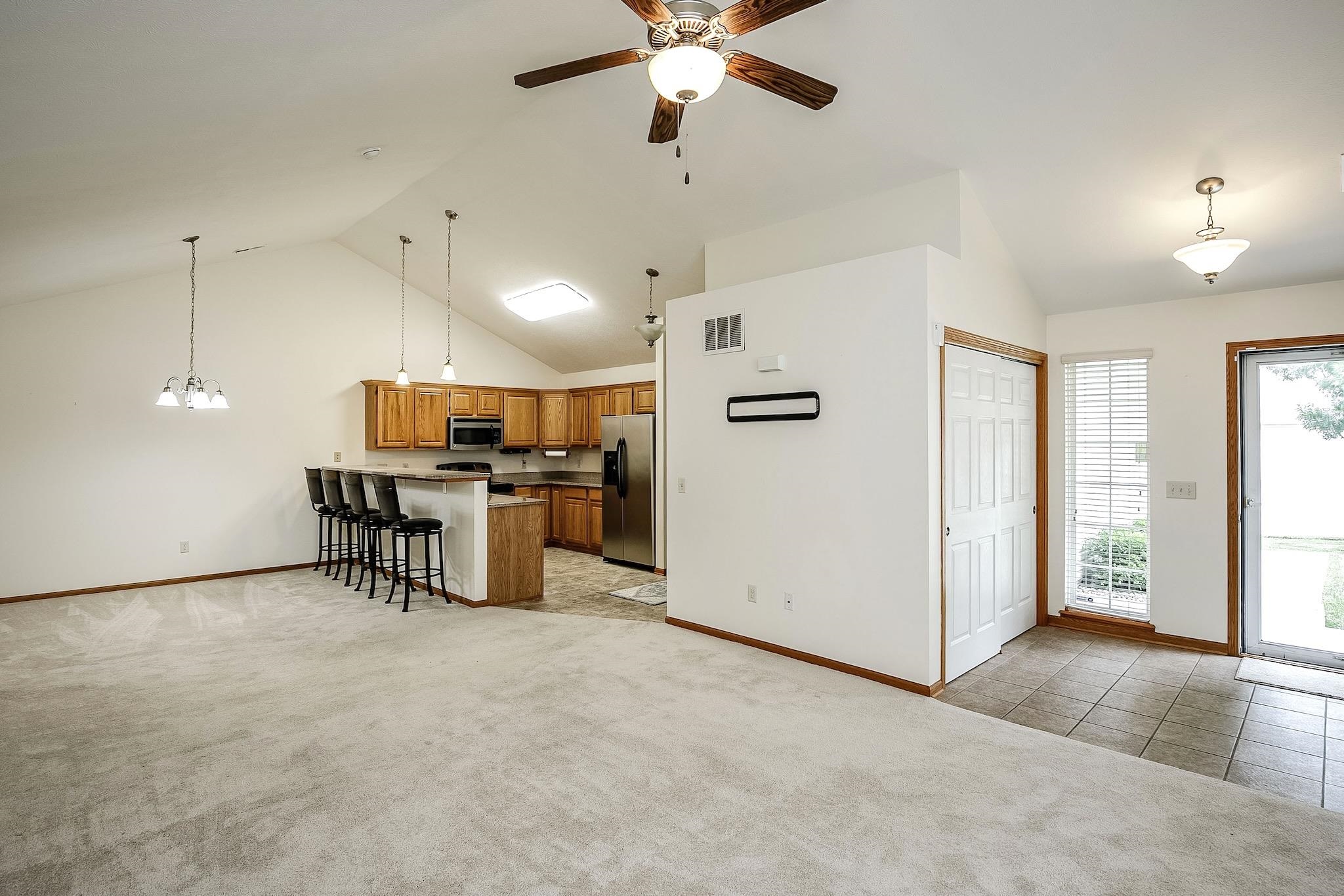 Omaha, Nebraska 68118, United States, 2 Bedrooms Bedrooms, ,2 BathroomsBathrooms,Residential,Active,158335