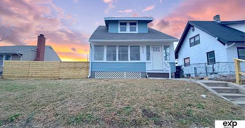 Photo of 4740 N 40th Avenue, Omaha, NE 68111 (MLS # 22604555)