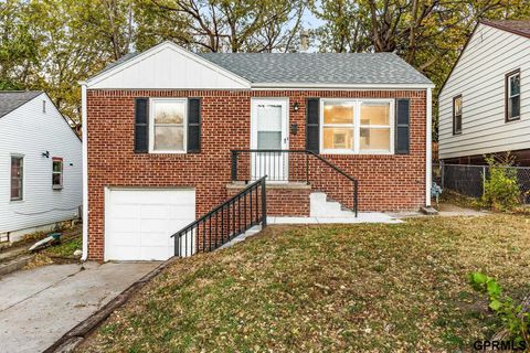 Photo of 4121 N 44th Street, Omaha, NE 68111 (MLS # 22532011)