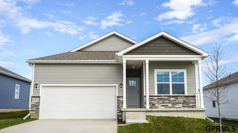 Photo of 11910 S 114th Avenue, Papillion, NE 68046 (MLS # 22534844)