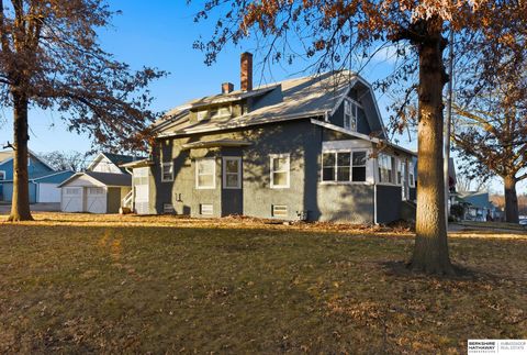 Photo of 5058 S 36th Avenue, Omaha, NE 68107 (MLS # 22601073)