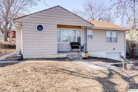 Photo of 5348 N 44th Avenue, Omaha, NE 68111 (MLS # 22529022)