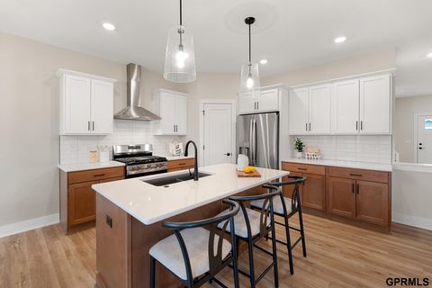 Photo of 11705 Port Royal Drive, Papillion, NE 68046 (MLS # 22526593)