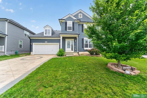 Photo of 7807 N 152 Avenue, Bennington, NE 68007 (MLS # 22621432)