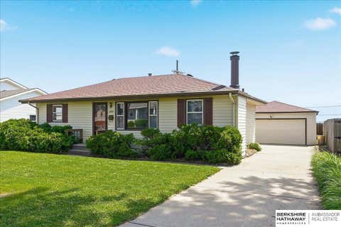 Photo of 2523 S 123rd Street, Omaha, NE 68144 (MLS # 22614610)