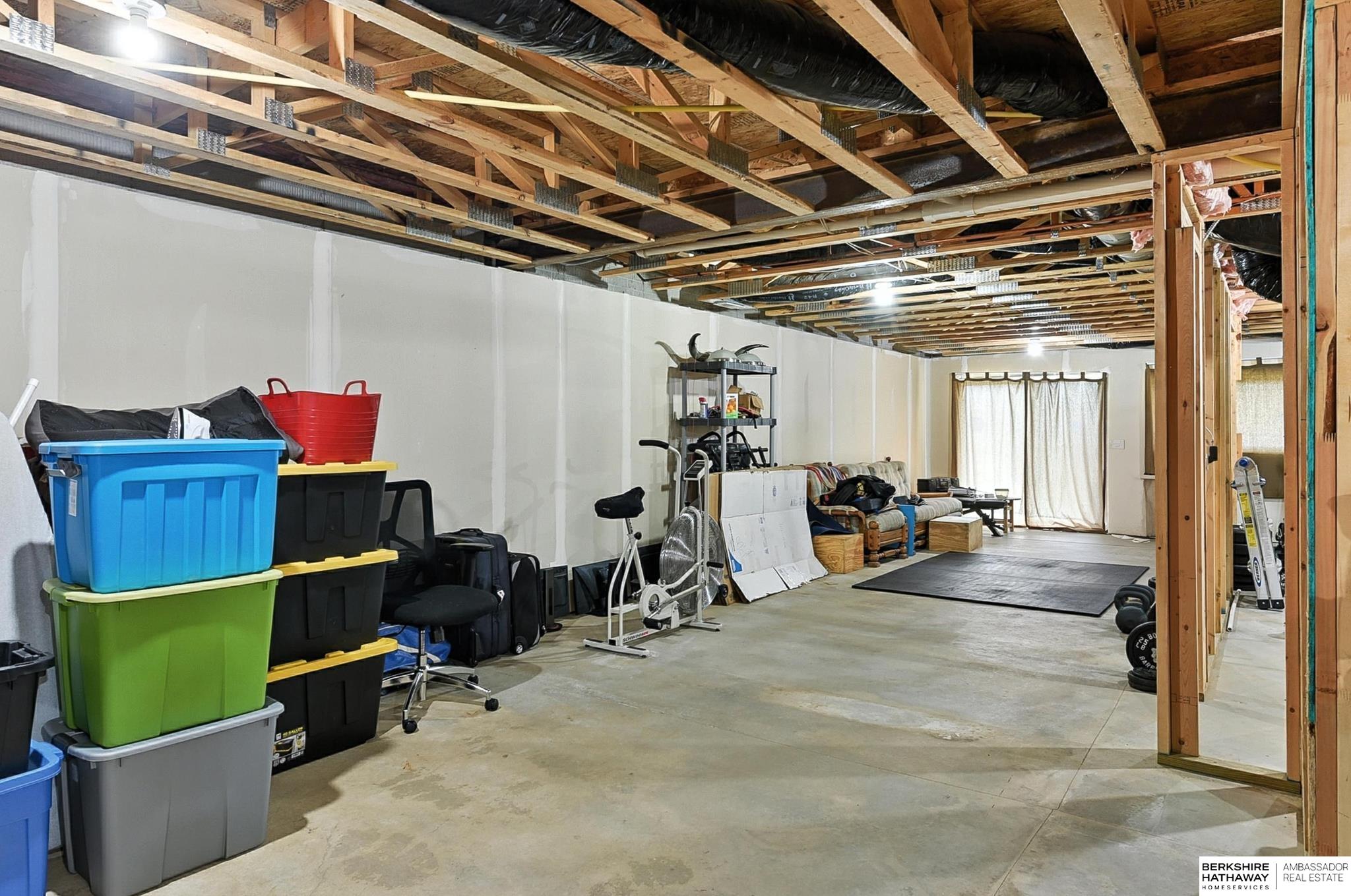 Papillion, Nebraska 68046, United States, 4 Bedrooms Bedrooms, ,3 BathroomsBathrooms,Residential,Active,166693