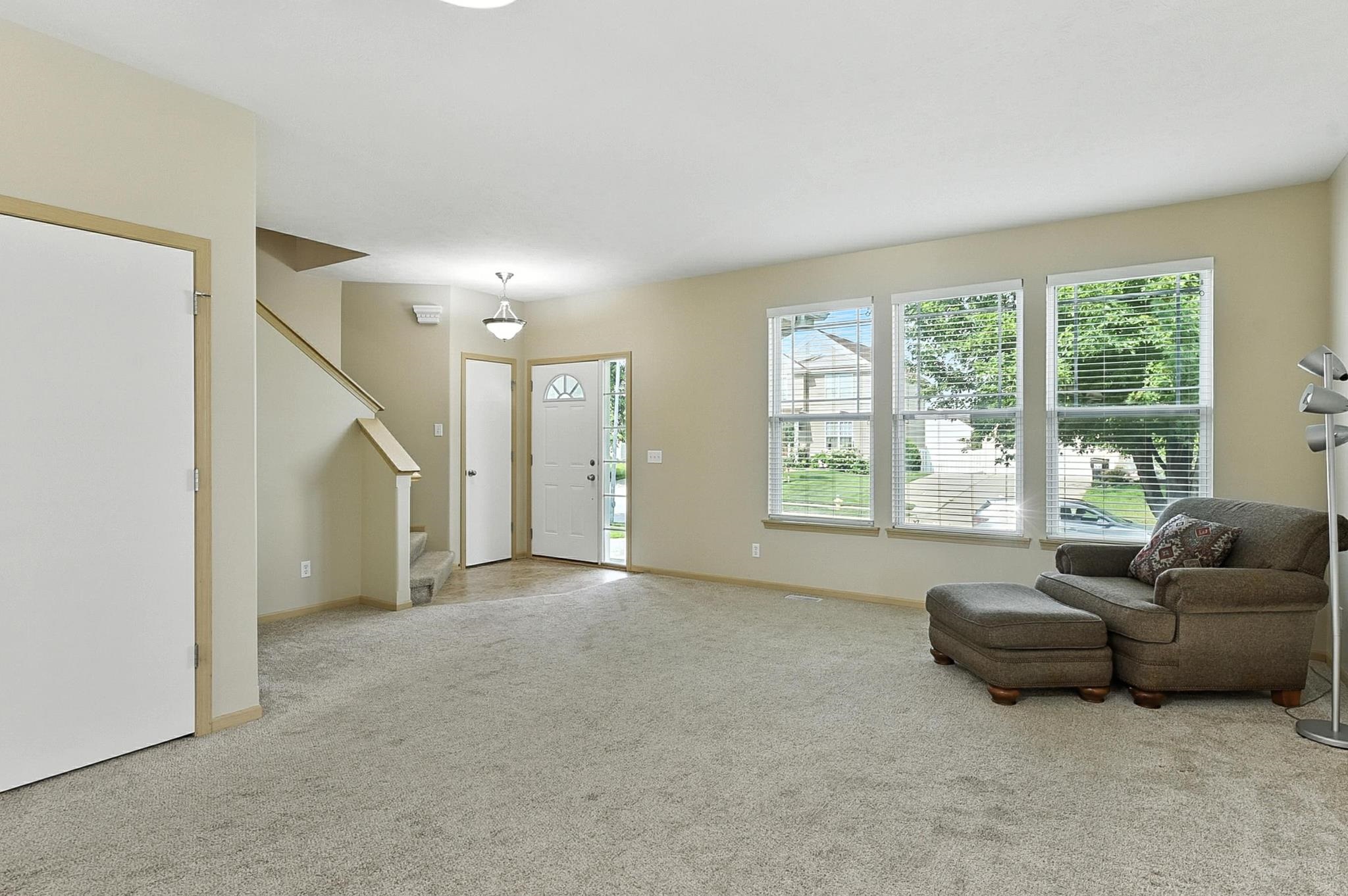 Papillion, Nebraska 68046, United States, 4 Bedrooms Bedrooms, ,3 BathroomsBathrooms,Residential,Active,166693