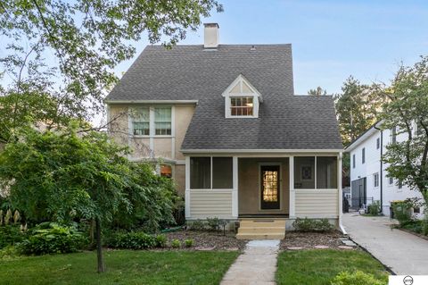 Photo of 2609 Rathbone Road, Lincoln, NE 68502 (MLS # 22606284)