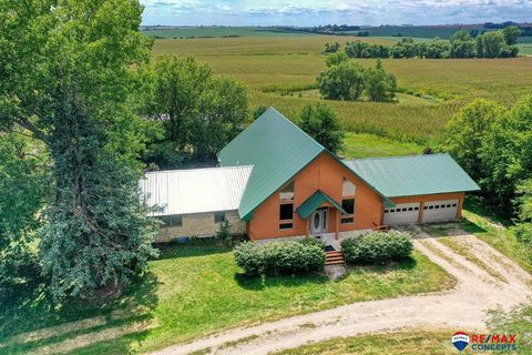 Photo of 11629 Agnew Road, Waverly, NE 68462 (MLS # 22525023)