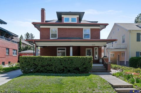 Photo of 2025 B Street, Lincoln, NE 68502 (MLS # 22610917)