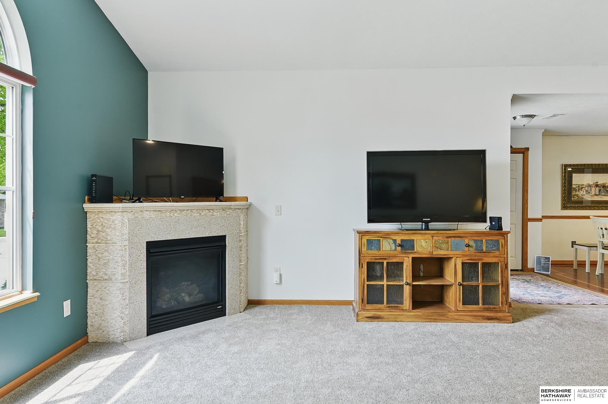 Bennington, Nebraska 68007, United States, 2 Bedrooms Bedrooms, ,2 BathroomsBathrooms,Residential,Active,146995