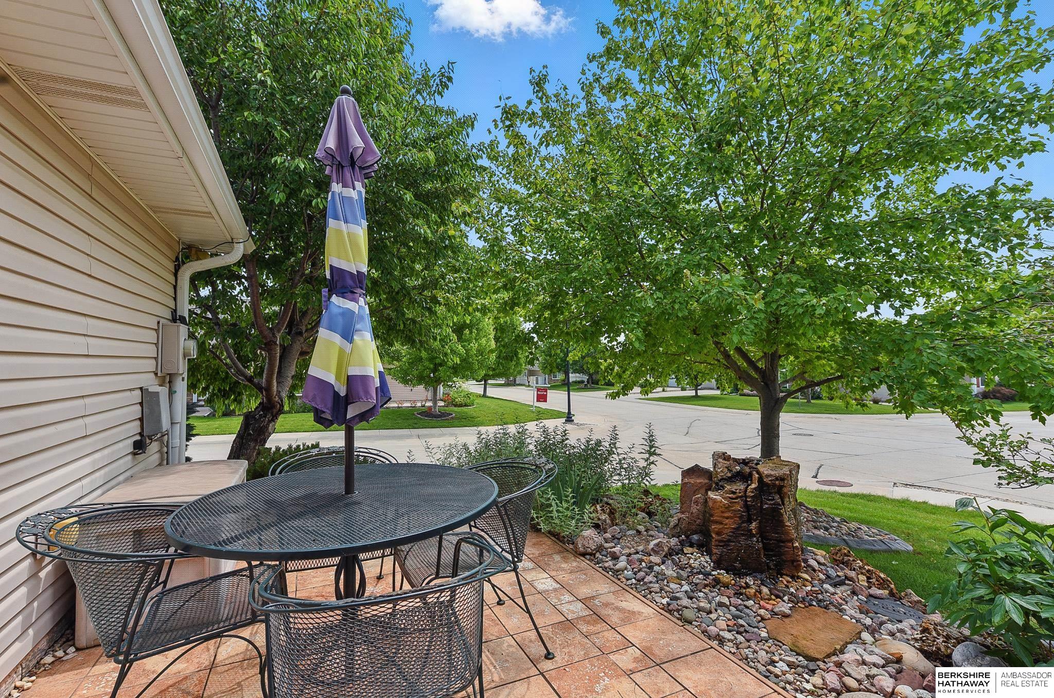 Bennington, Nebraska 68007, United States, 2 Bedrooms Bedrooms, ,2 BathroomsBathrooms,Residential,Active,146995