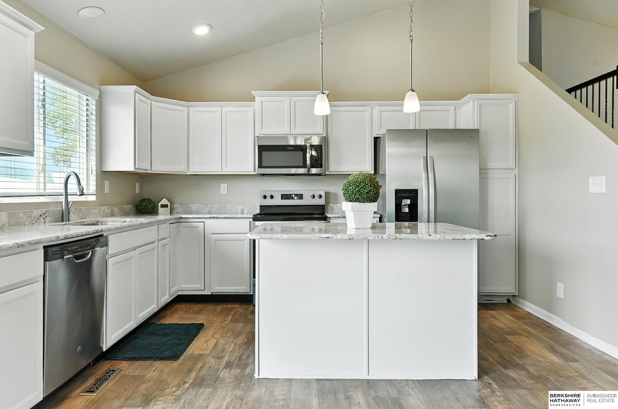 Bellevue, Nebraska 68123, United States, 3 Bedrooms Bedrooms, ,2 BathroomsBathrooms,Residential,Active,192743