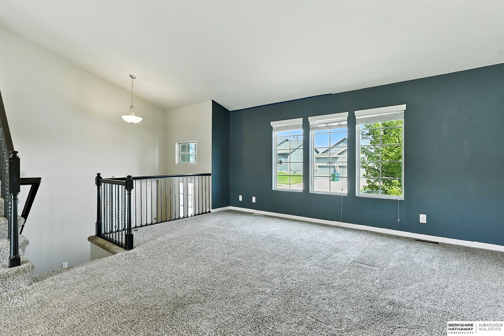 Bellevue, Nebraska 68123, United States, 3 Bedrooms Bedrooms, ,2 BathroomsBathrooms,Residential,Active,192743