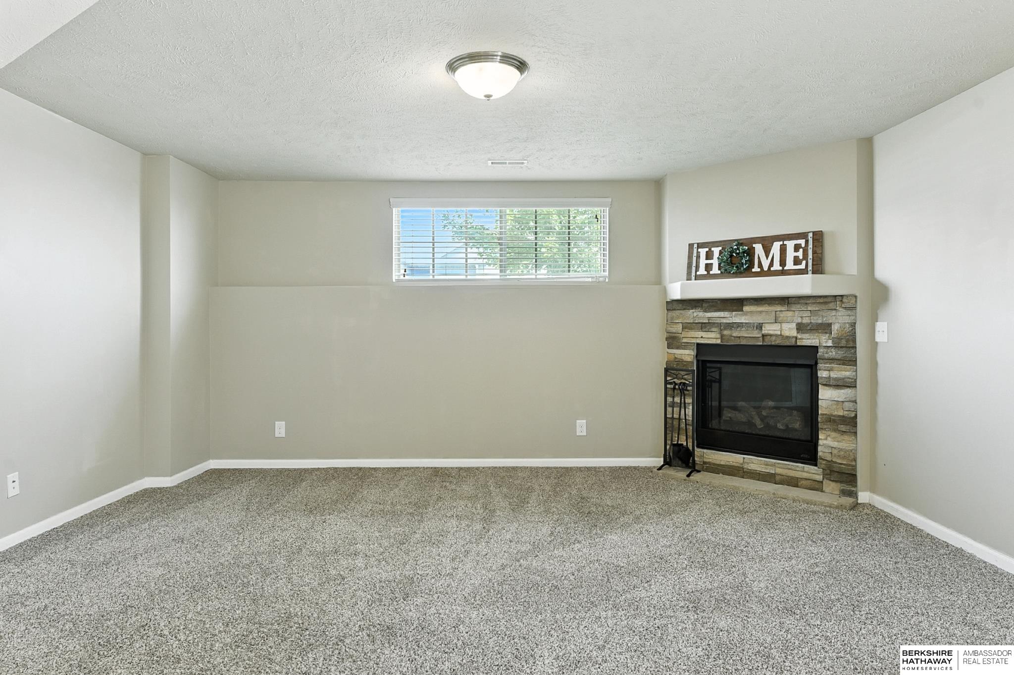 Bellevue, Nebraska 68123, United States, 3 Bedrooms Bedrooms, ,2 BathroomsBathrooms,Residential,Active,192743